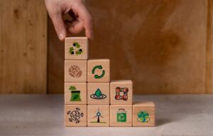 Lee más sobre el artículo Liderar con propósito: el desafío del liderazgo sostenible en la industria audiovisual española